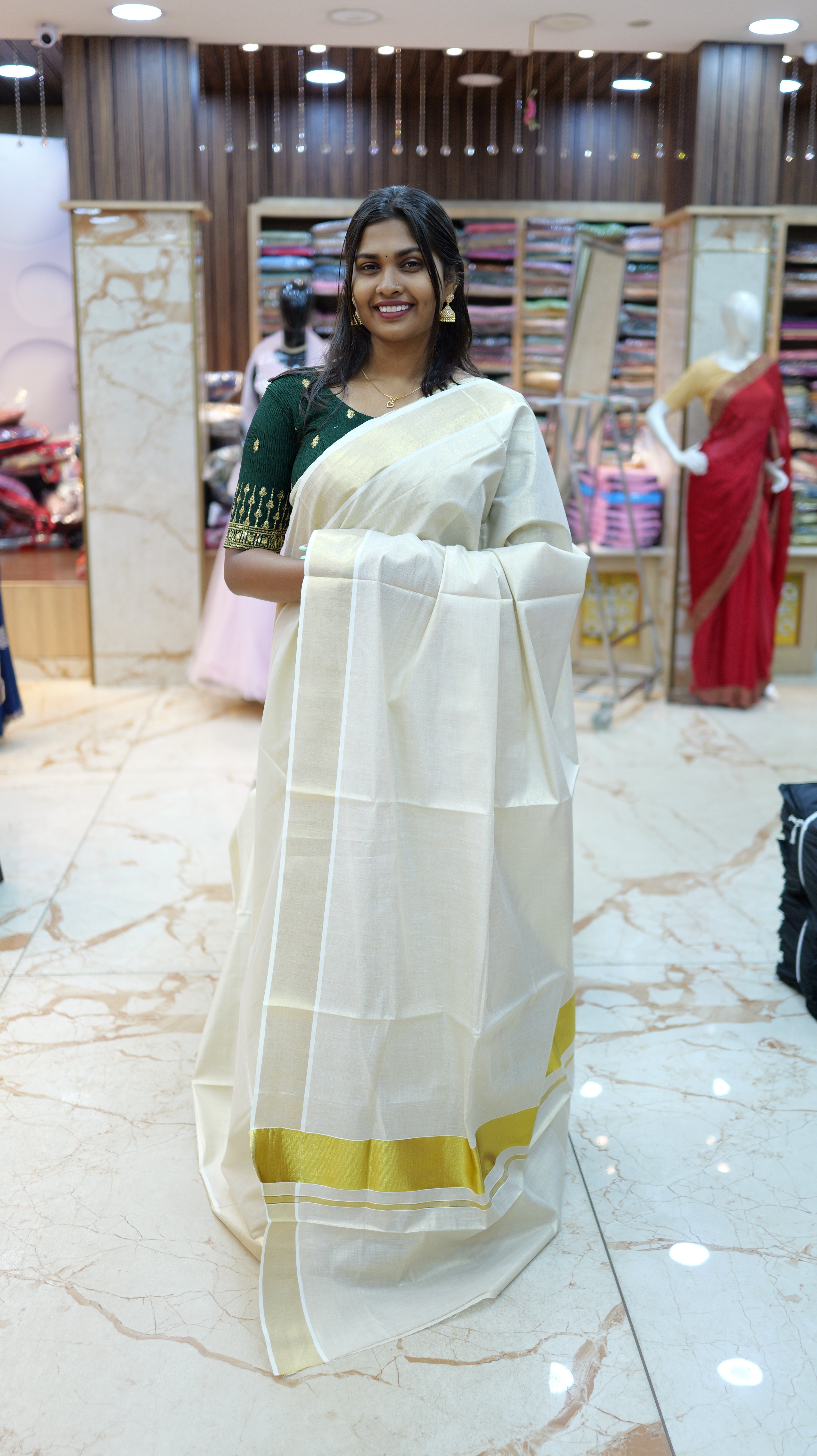 Kerala Tissue Saree – Plain with 3 Inch Kasavu Border