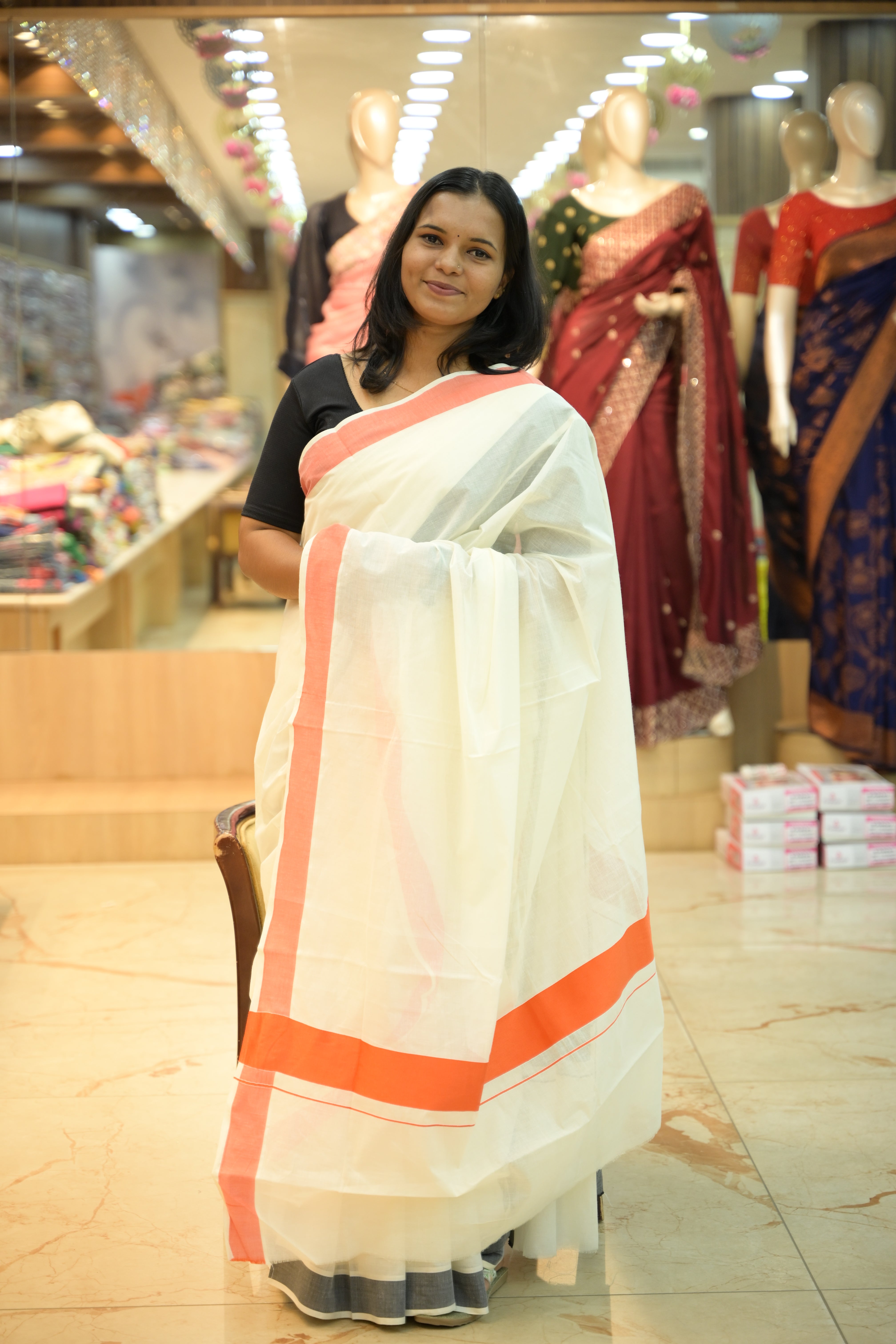 Traditional Kerala Cotton Saree with 3-Inch Plain Color Border