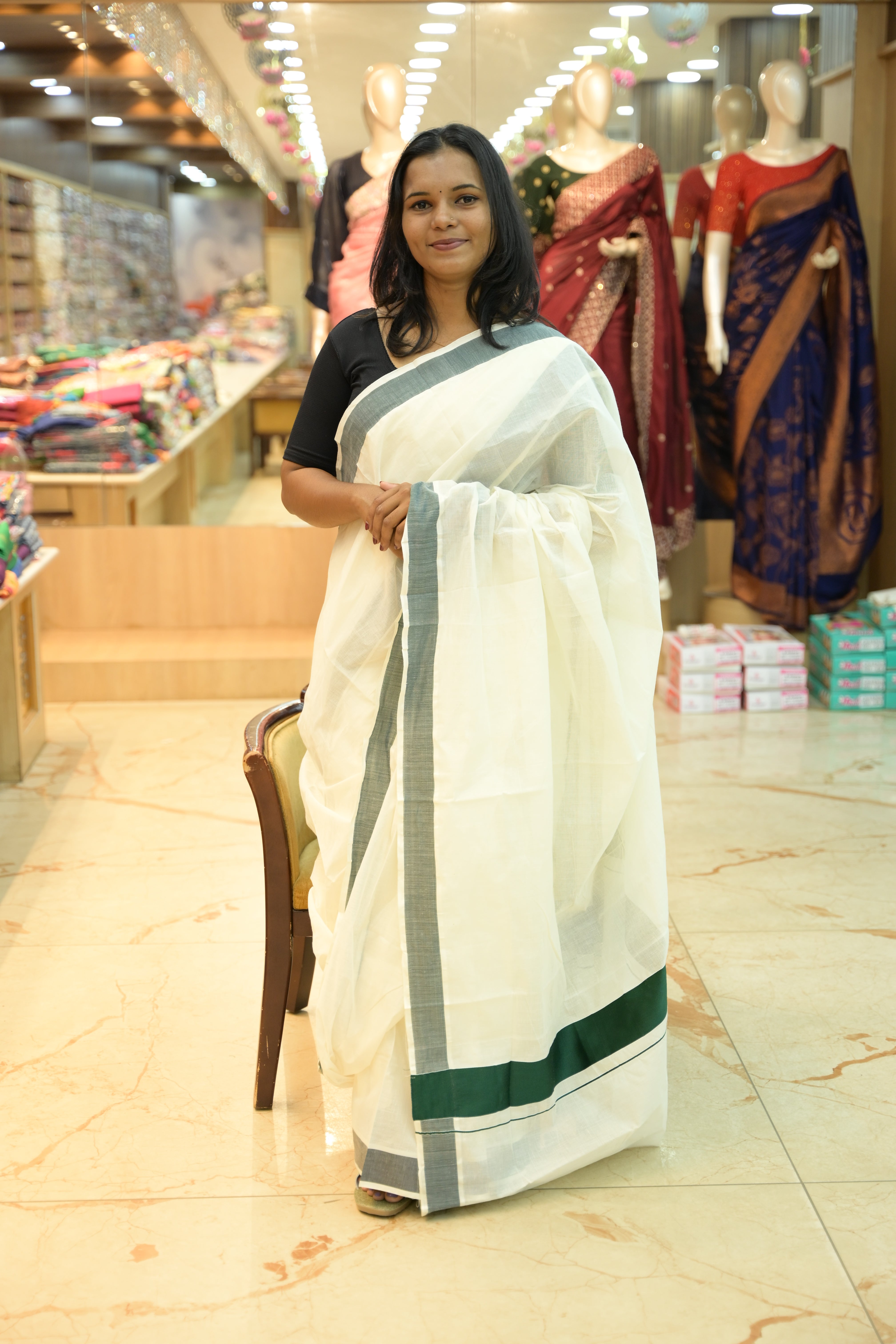 Traditional Kerala Cotton Saree with 3-Inch Plain Color Border