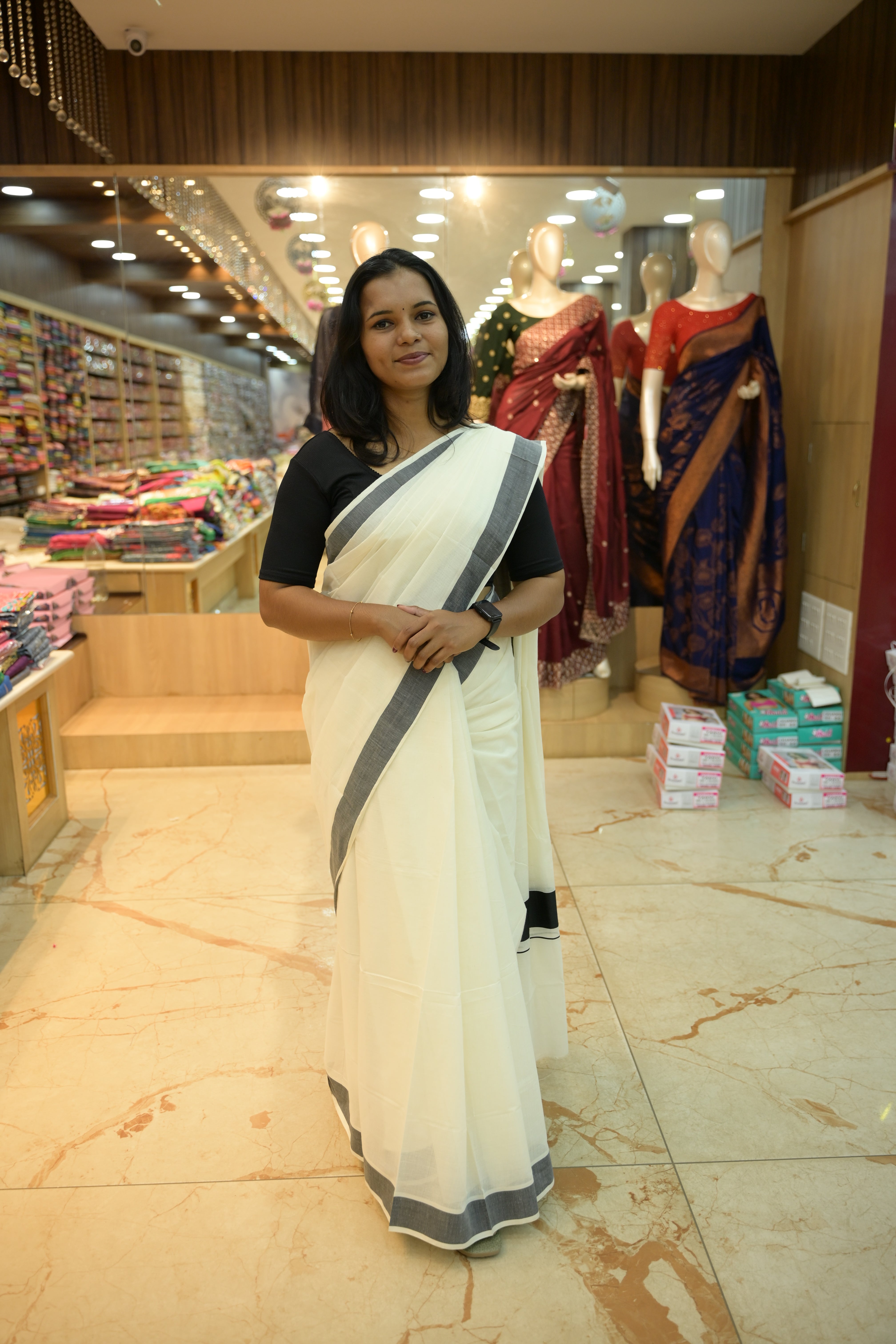 Traditional Kerala Cotton Saree with 3-Inch Plain Color Border